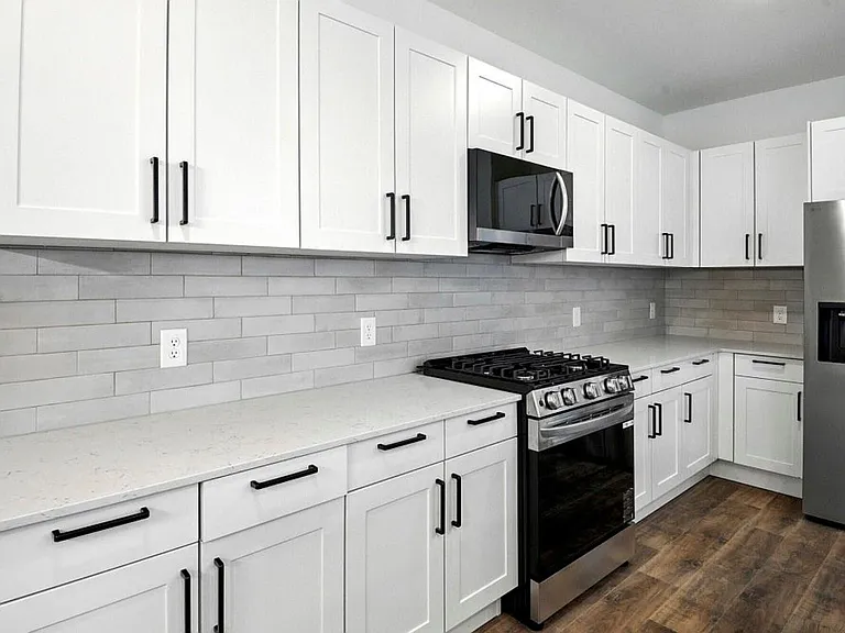 1793 N Peach Creek Dr — Photo 4