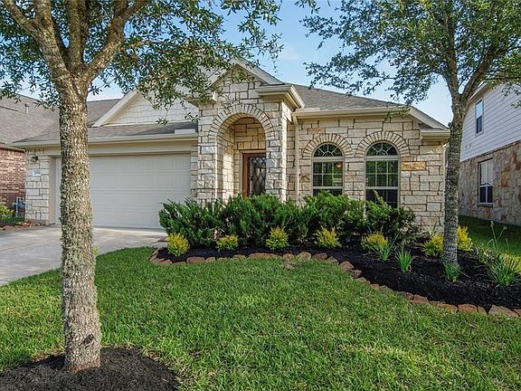 3rd image of 20518 S Blue Hyacinth Dr