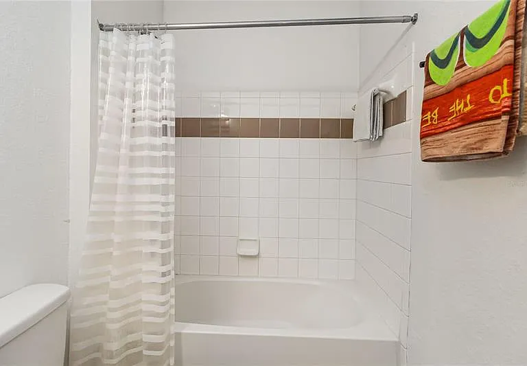 614 W Ridge Rd #1 — Photo 13