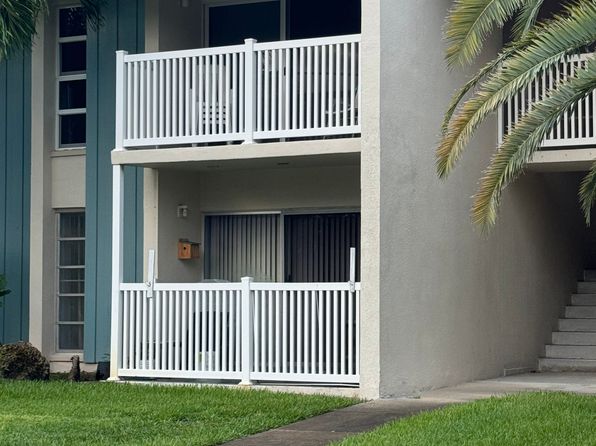 250 N Banana River Dr APT D2