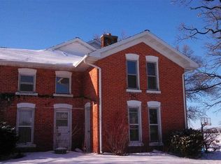 5623 Woodland Dr, Waunakee, WI 53597