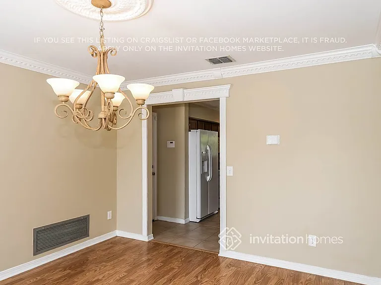 9044 Camshire Dr — Photo 5
