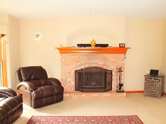 5th image of 3620 Charlemaine Dr
