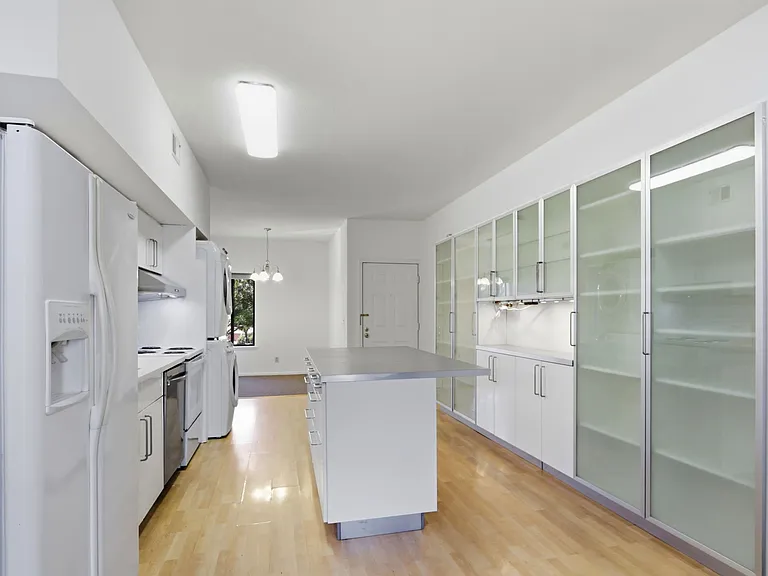 1850 Tradan Dr — Photo 13