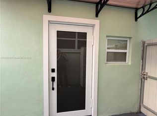 6524 Wiley St #B, Hollywood, FL 33023