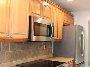 8223 NW 8th Pl #7, Fort Lauderdale, FL 33324