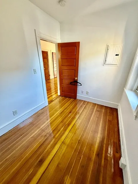 1 bed, 9999 sqft, $2,950 — Photo 2