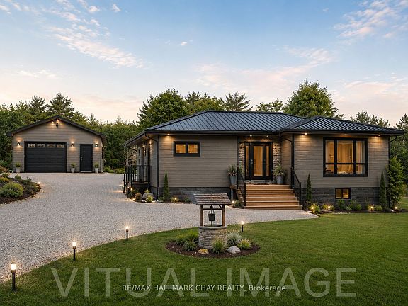 3rd image of 1594 Honey Harbour Rd