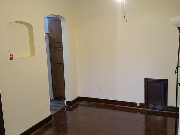 5th image of 270 Cunningham Ln