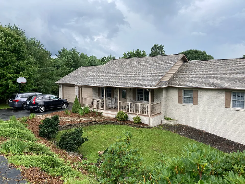 251 Rembrandt Dr