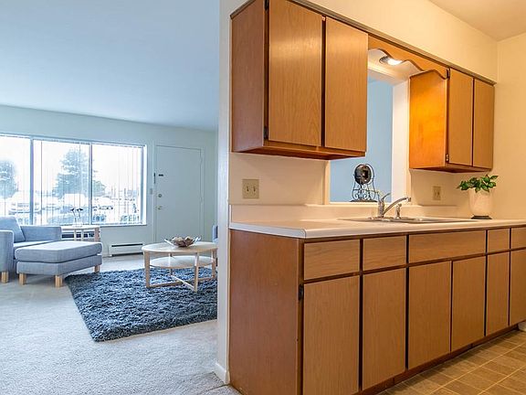 Open Space with Lots of Natural Light and Private Entrance