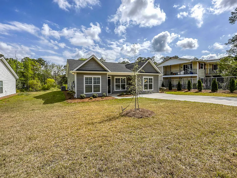 6640 Satchel Ford Rd — Photo 25