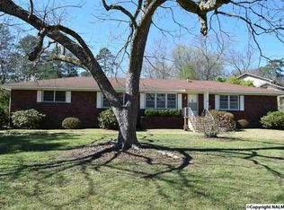 1900 Noccalula Rd, Gadsden, AL 35904