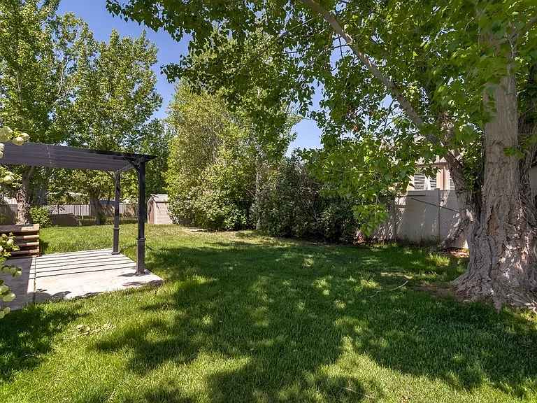 1812 W 1225 S — Photo 9