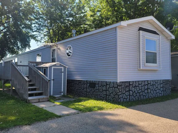 806 28th St Trailer 77, Milford, IA 51351