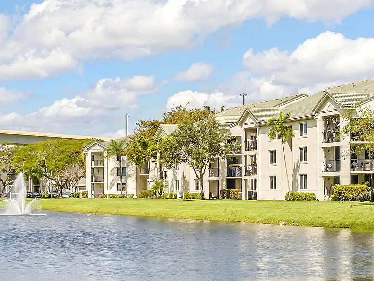Avana New River — Photo 55