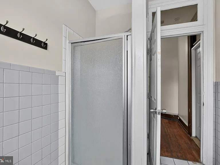 4011 Pine St — Photo 26