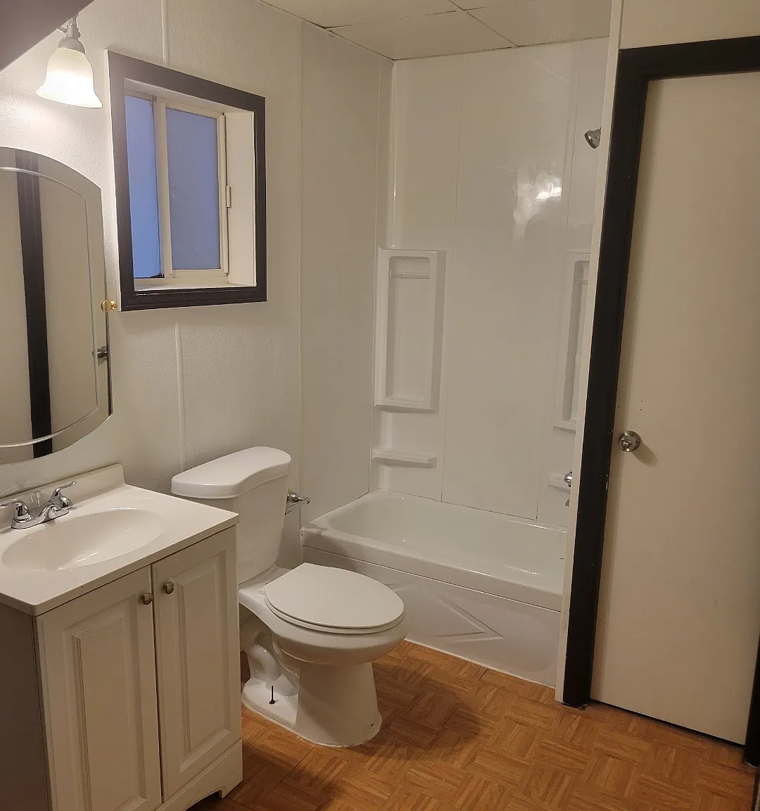 Studio, 400 sqft, $700 — Photo 4