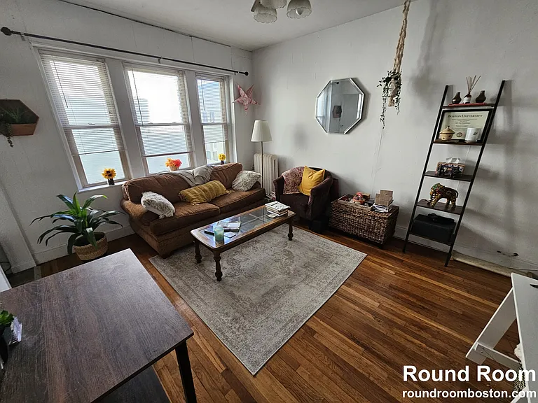 264 Kelton St #64 — Photo 2