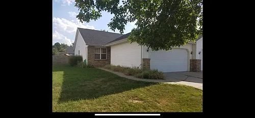112 Eagle Ridge Dr Photo 1
