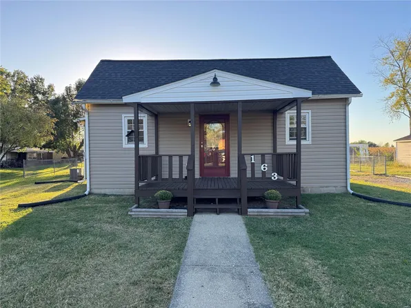 163 Williams St, Livingston, IL 62058
