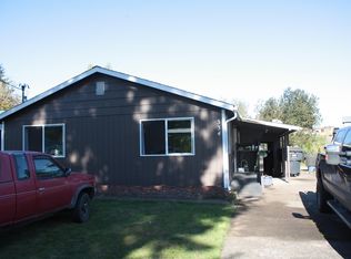 334 SE Swan Ave, Siletz, OR 97380