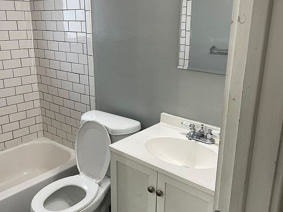 4th image of 1117 S Plymouth Ave #11727595