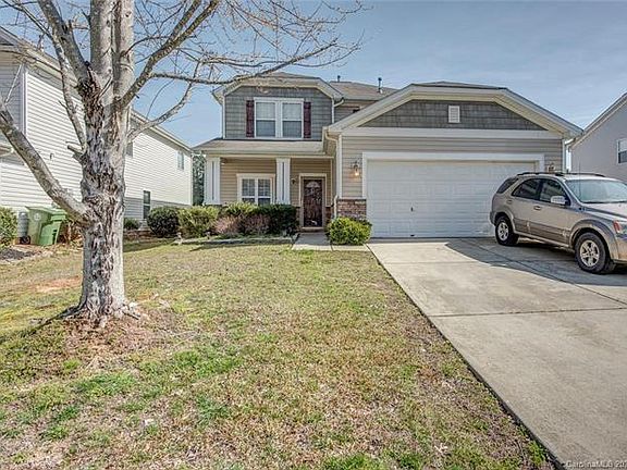 2nd image of 4377 Stone Mountain Dr