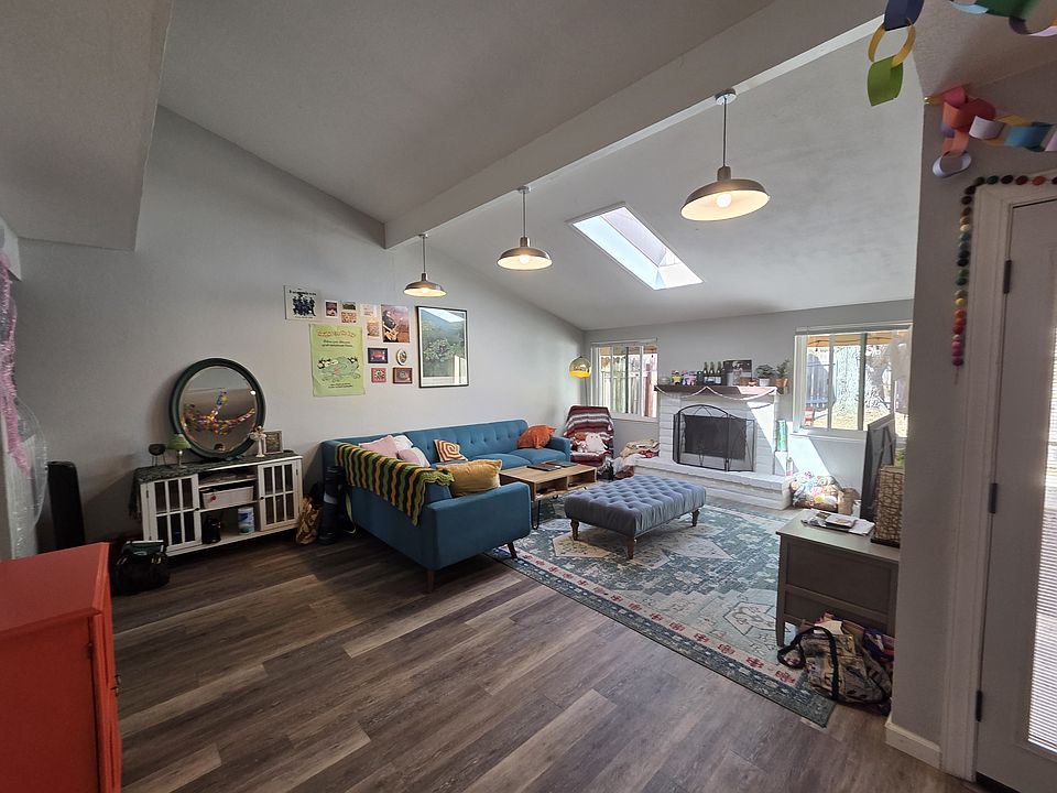 1st image of 528 Hathway Ave APT E