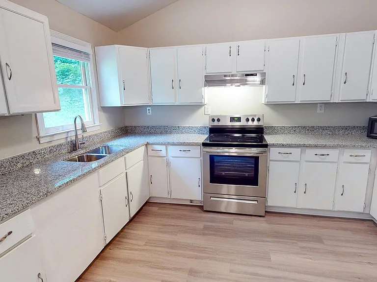 2345 Butner Rd SW — Photo 8