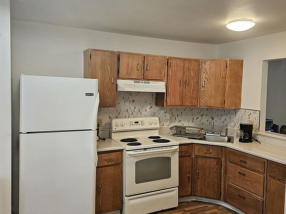 4th image of 3302 E Larkspur Ct #46