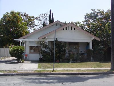 725 South Broadway, Santa Ana, CA, 92701