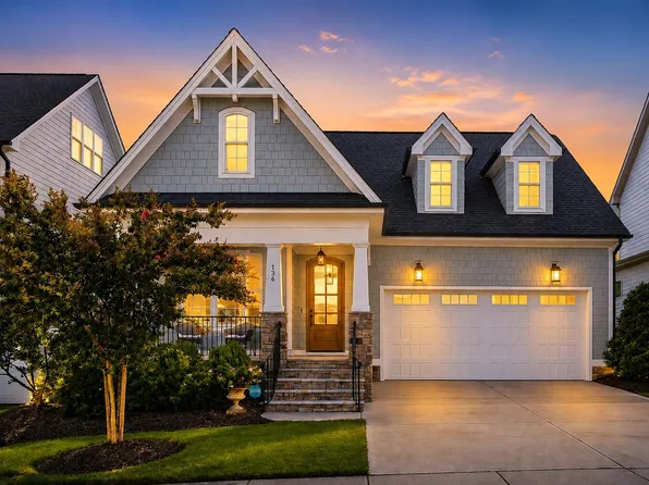 136 Post Oak Rd, Chapel Hill, NC 27516