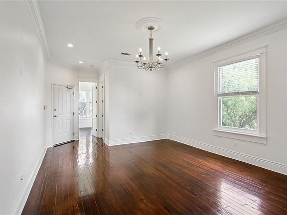 3rd image of 1574 Jefferson Ave APT D