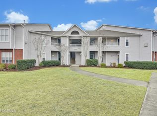 4168 Breezewood Dr APT 204, Wilmington, NC 28412