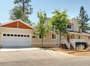 44263 Clark Ln, Sugarloaf, CA 92386