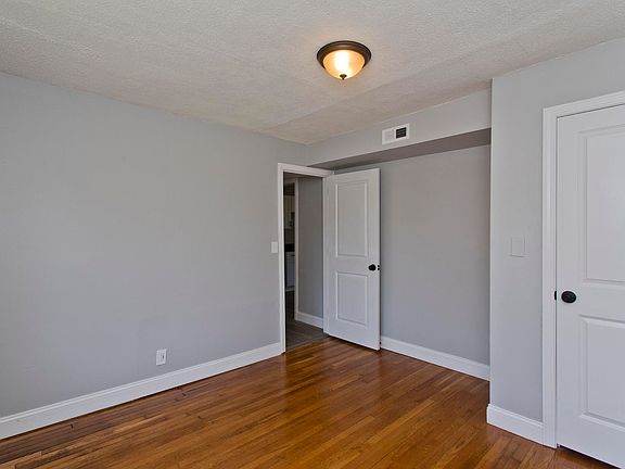 4th image of 518-520 Kings Hwy Floor 3