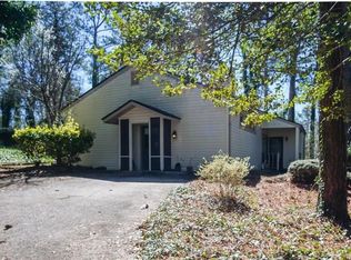 5325 Raintree Trl, Oakwood, GA 30566