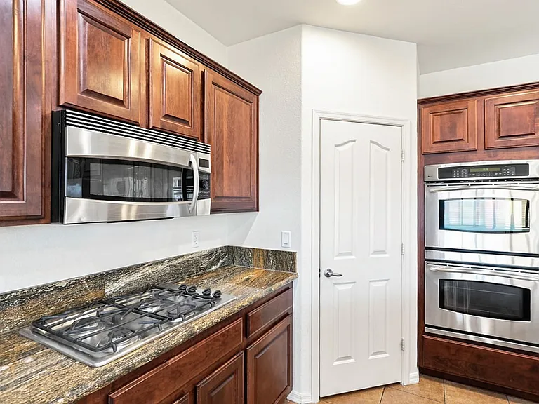6509 Collingsworth St — Photo 33