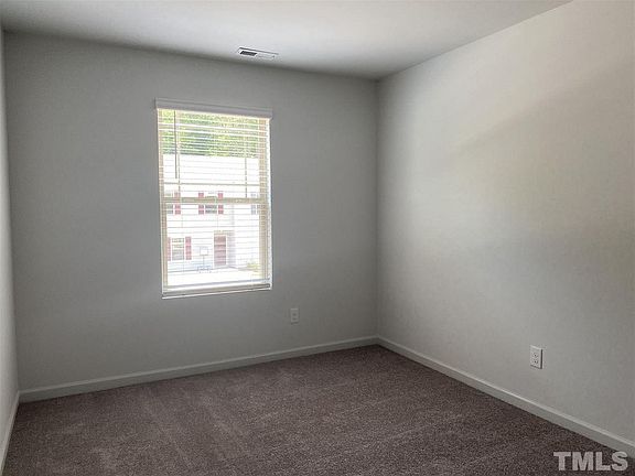 4th image of 519 Hobkirks Pl