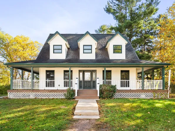 8388 Park St, Kerrick, MN 55756