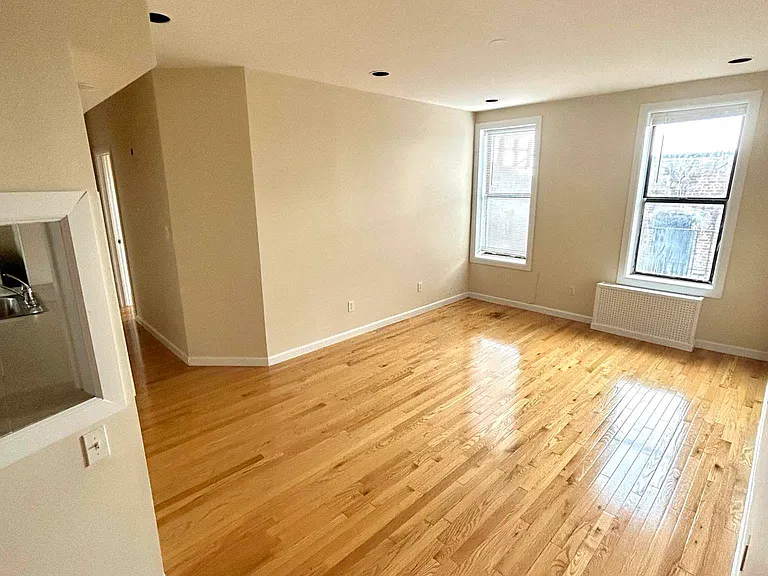150 W 179th St #2D — Photo 3