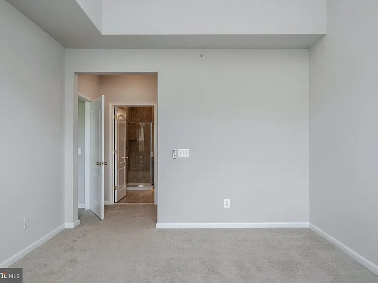 13960 Greendale Dr — Photo 15
