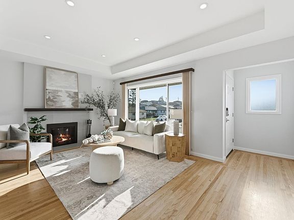 4th image of 583 Hawthorne Ave