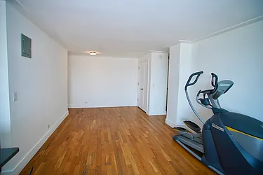 Rented by REALTY ONE GROUP FIRST