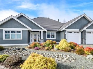 1290 Crown Isle Dr #207, Courtenay, BC V9N 0B8