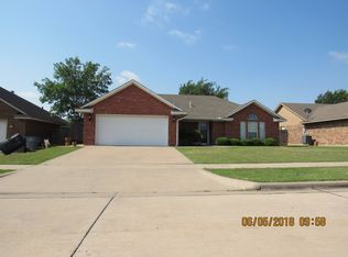 6804 SW Baywood Dr, Lawton, OK 73505