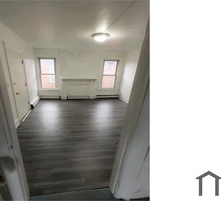 118 Babcock St #3 — Photo 4