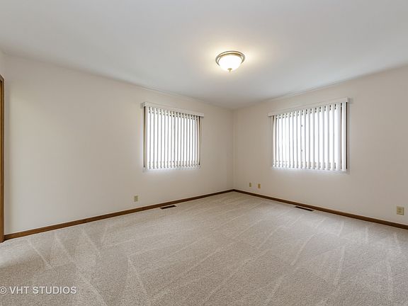 5th image of 1249 Bunker St