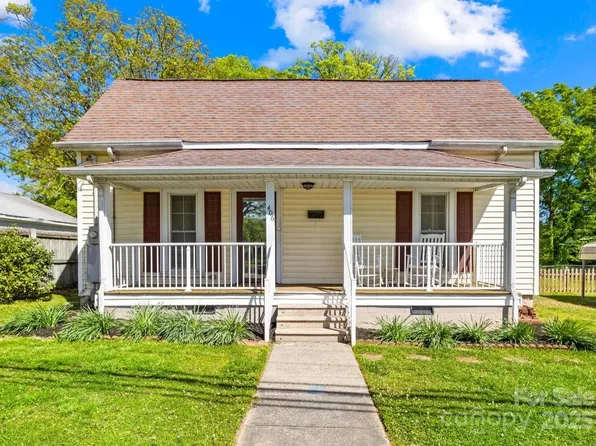 406 S Gaston St, Dallas, NC 28034